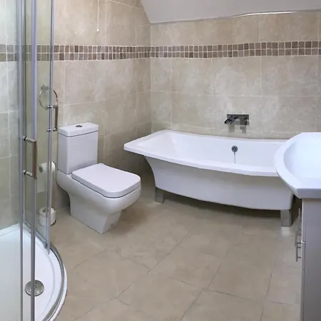Feriehus 3 Bedroom Near Kilrush&doonbeg